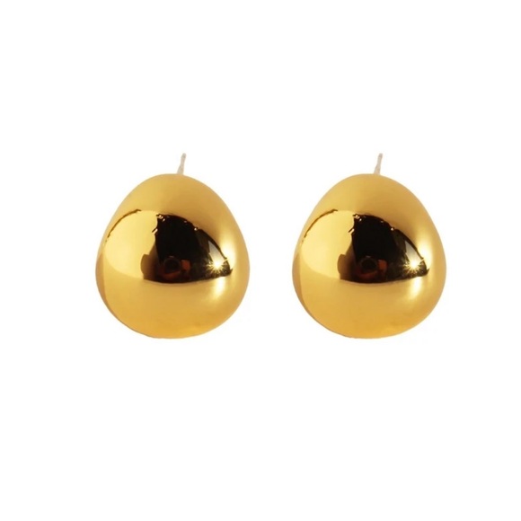 Chic Gold Plated Earrings - Picture 3 of 5
